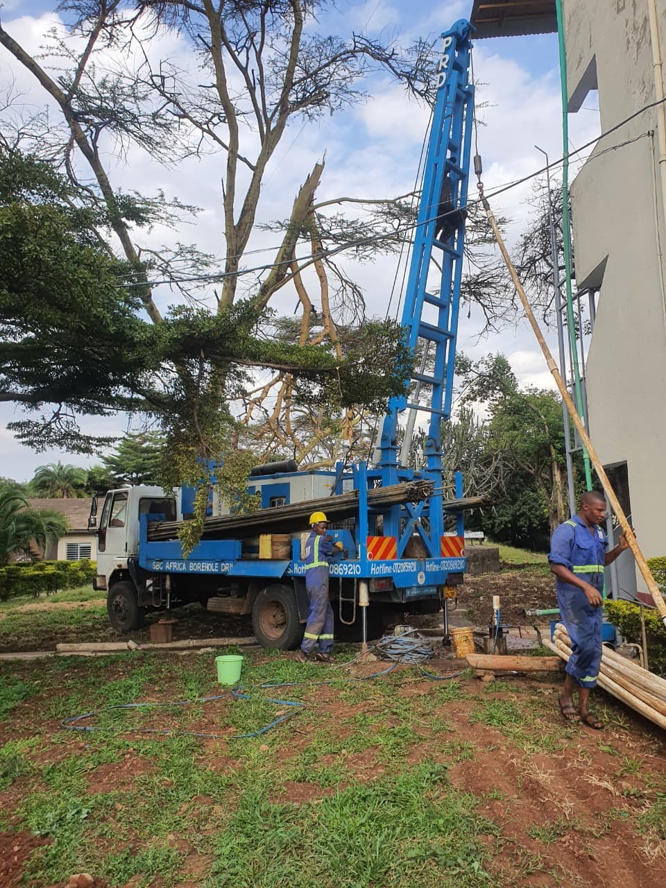 Borehole drilling in operation